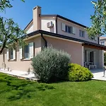 Villa Vor Ort Vižinada