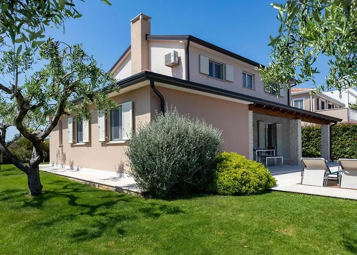 Villa Vor Ort Vizinada