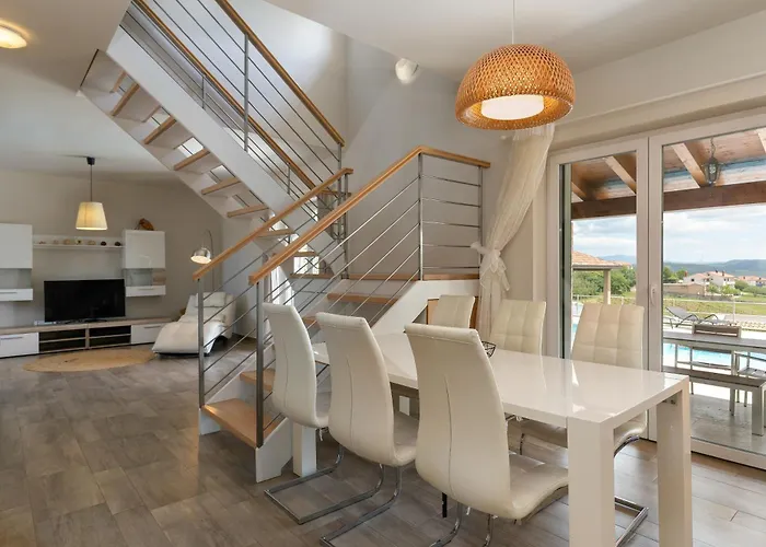 Villa Vor Ort Vizinada